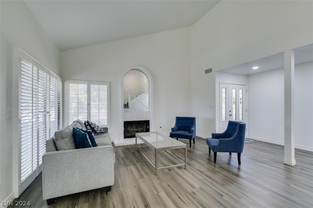 2809 Glendevon Circle -