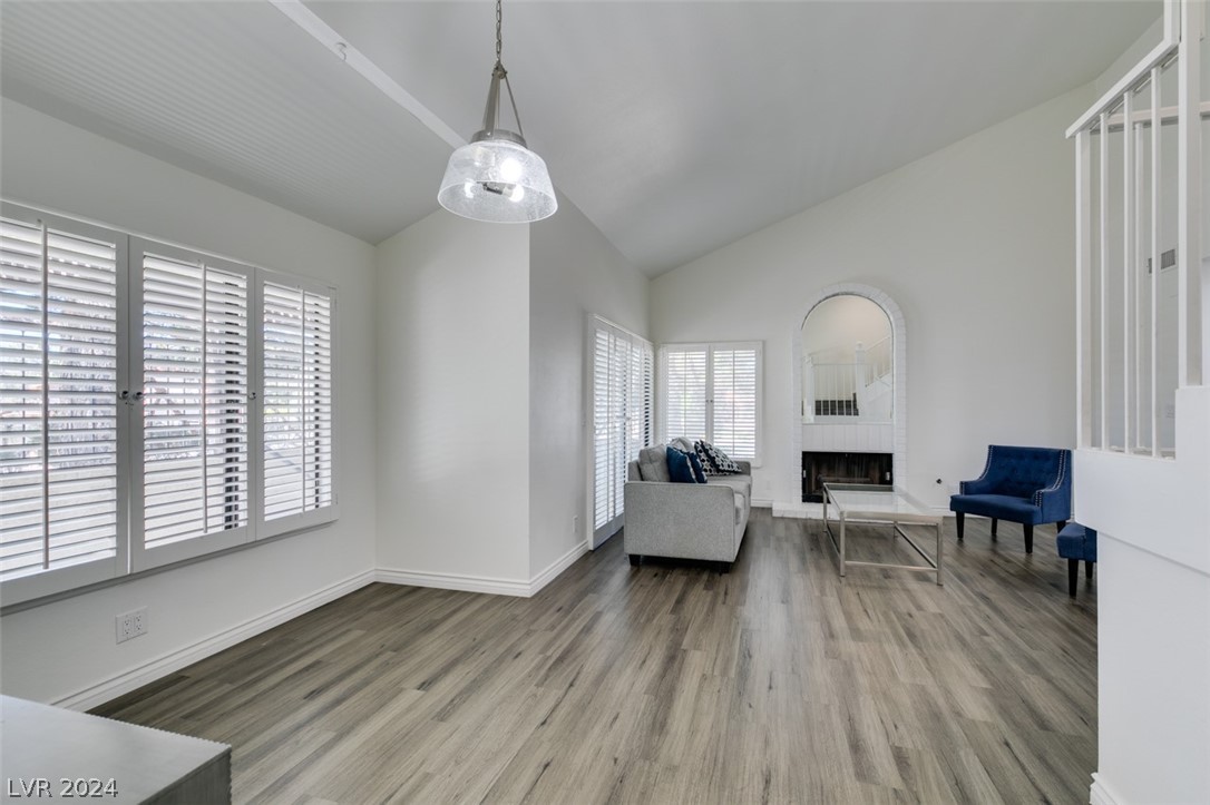 2809 Glendevon Circle -