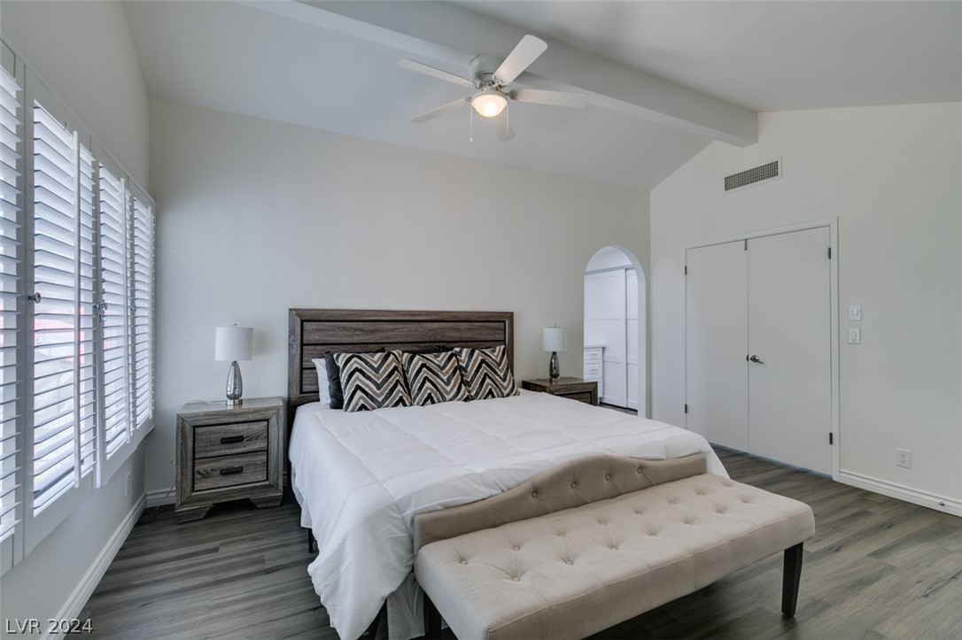 2809 Glendevon Circle -