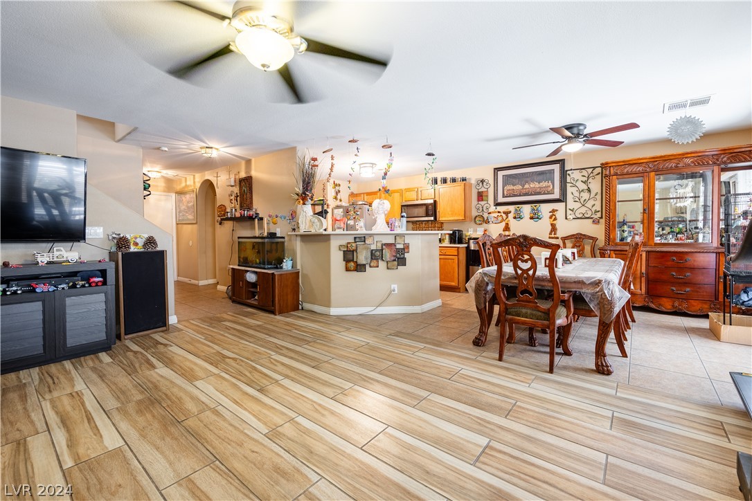 6560 Holly Bluff Court