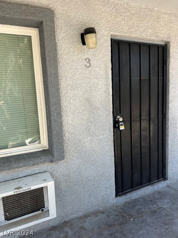 320 South 11th Street 3
