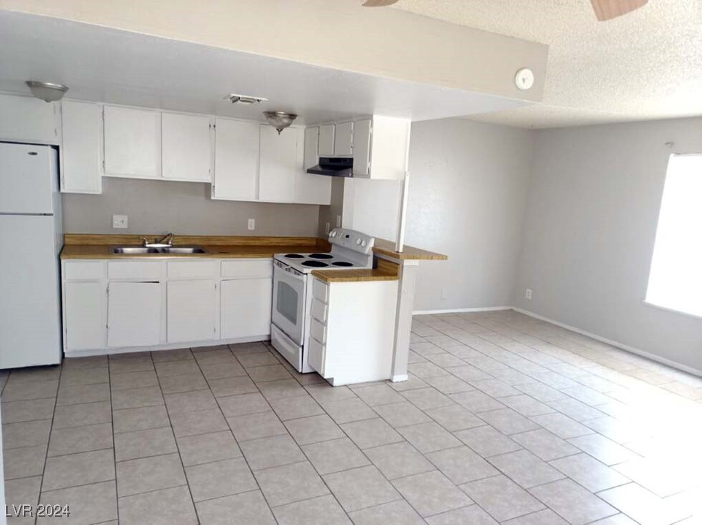4243 Zavala Street 3