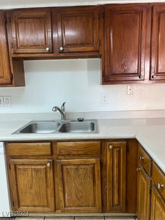 2217 North Jones Boulevard 1