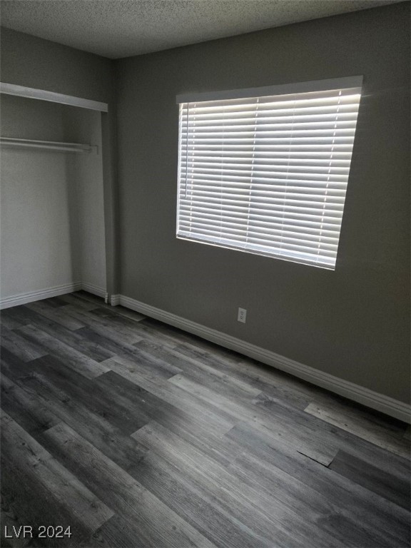 1956 Cosmic Drive 1011