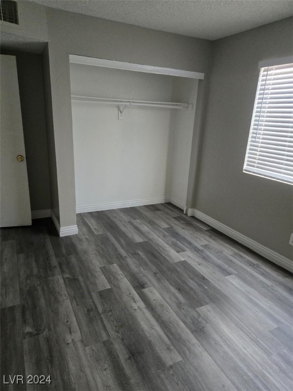 1956 Cosmic Drive 1011