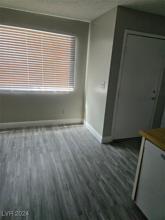 1956 Cosmic Drive 1011