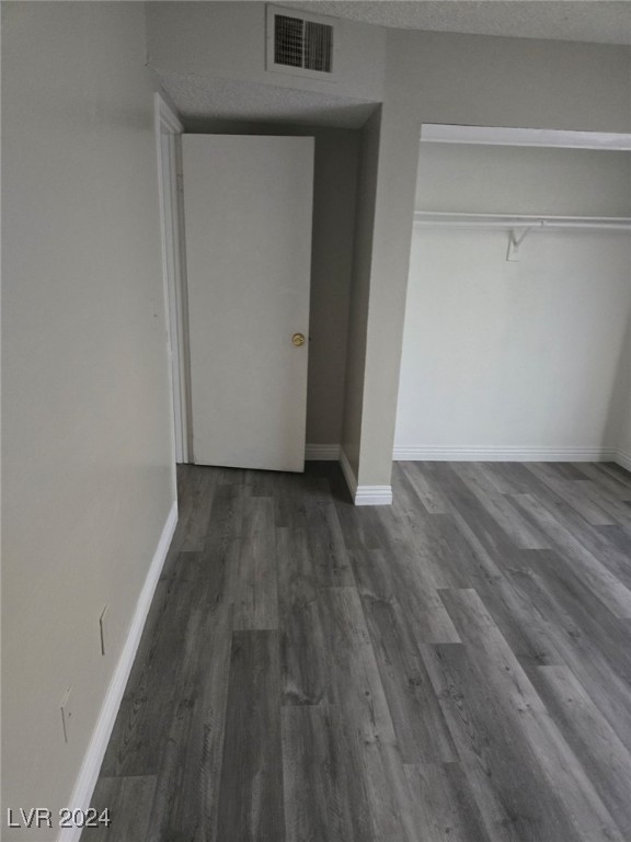 1956 Cosmic Drive 1011