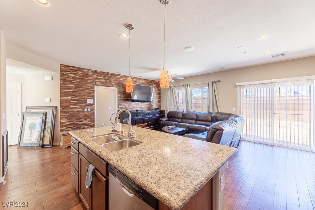 7919 Saber Tooth Street