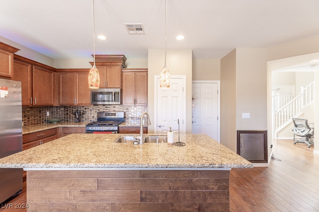 7919 Saber Tooth Street