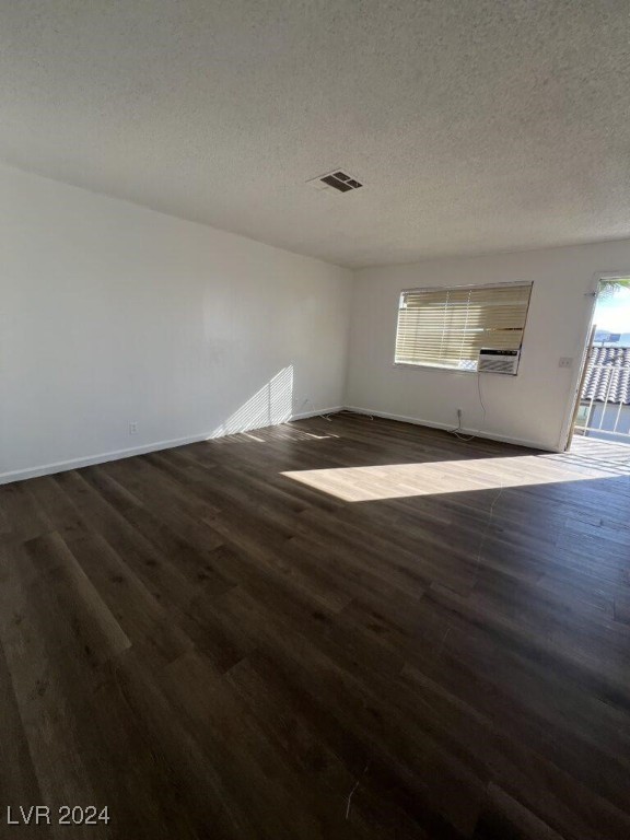 1725 Stewart Avenue 4