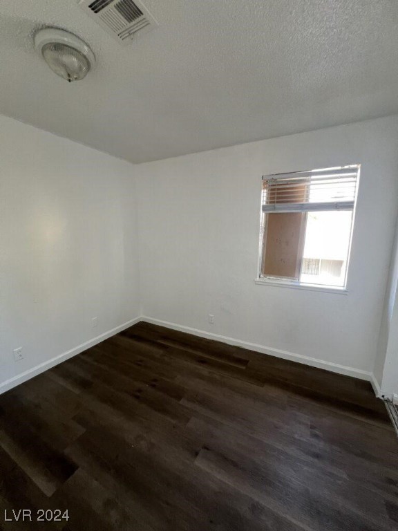 1725 Stewart Avenue 4