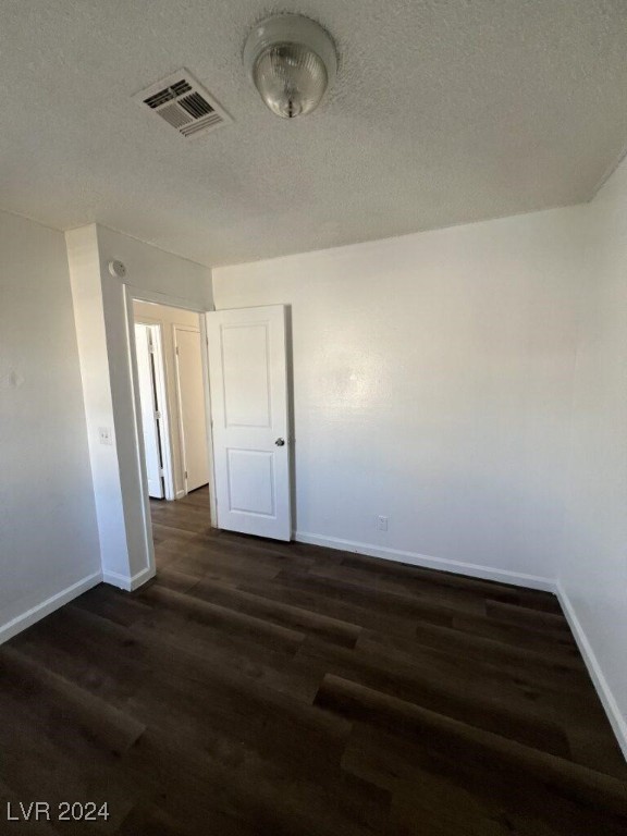 1725 Stewart Avenue 4