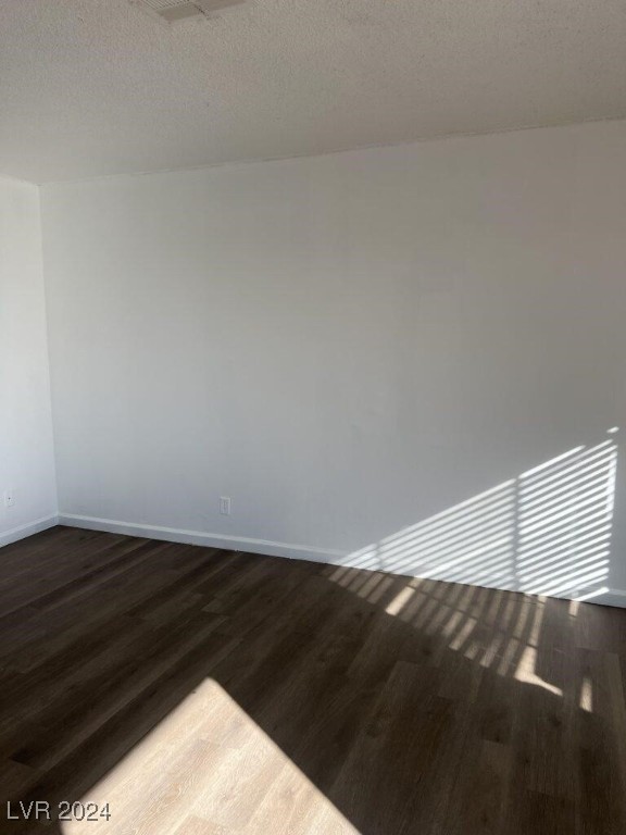 1725 Stewart Avenue 4