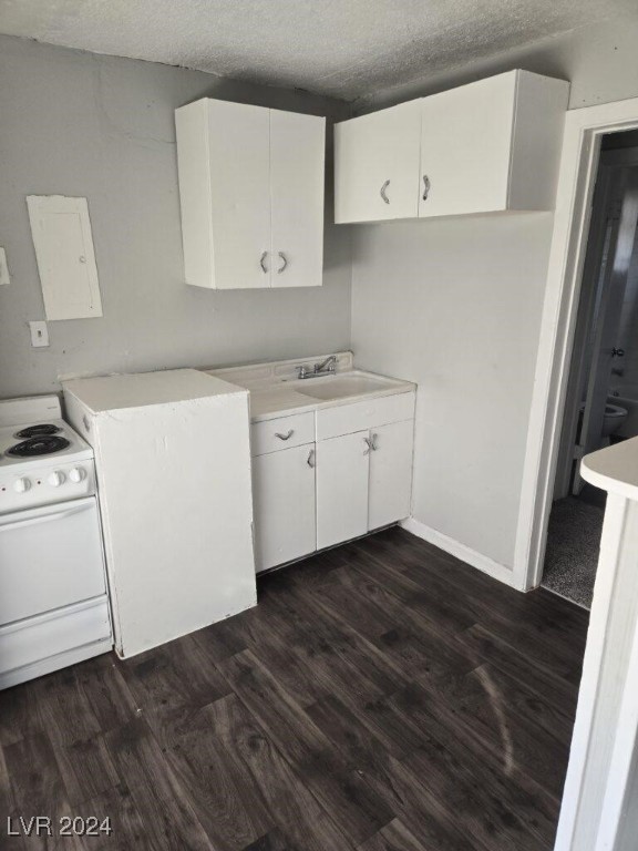 409 West Van Buren Avenue 5