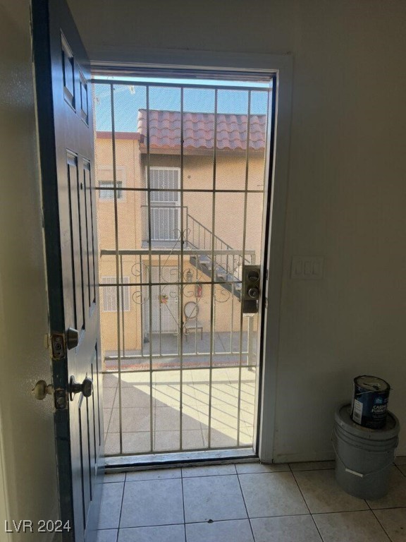 2221 North Jones Boulevard 3