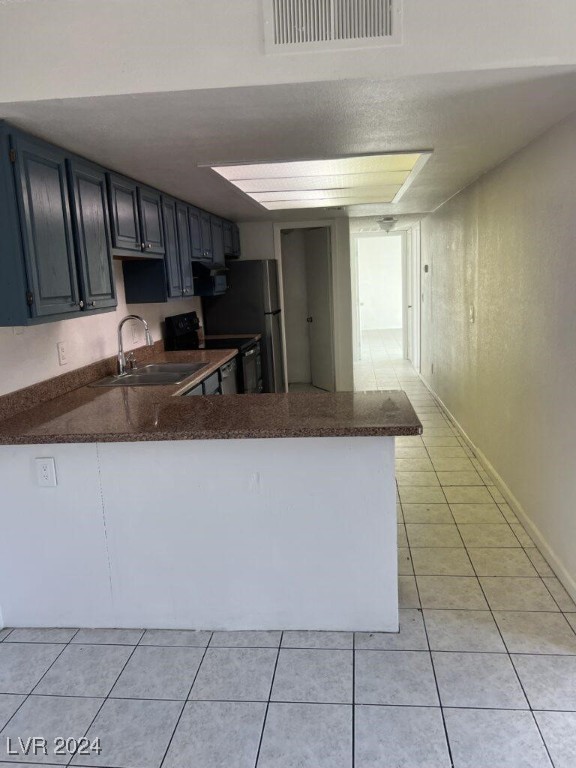 2221 North Jones Boulevard 3