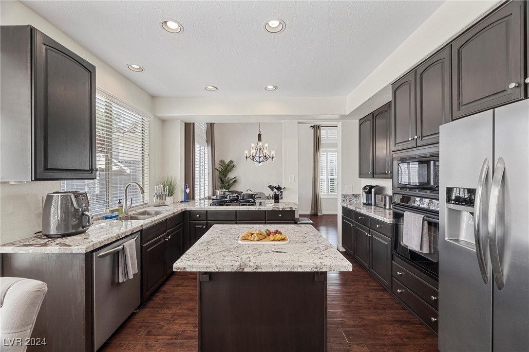 2531 El Paso Grande Avenue