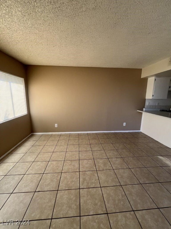 2312 Seco Adobe Circle D