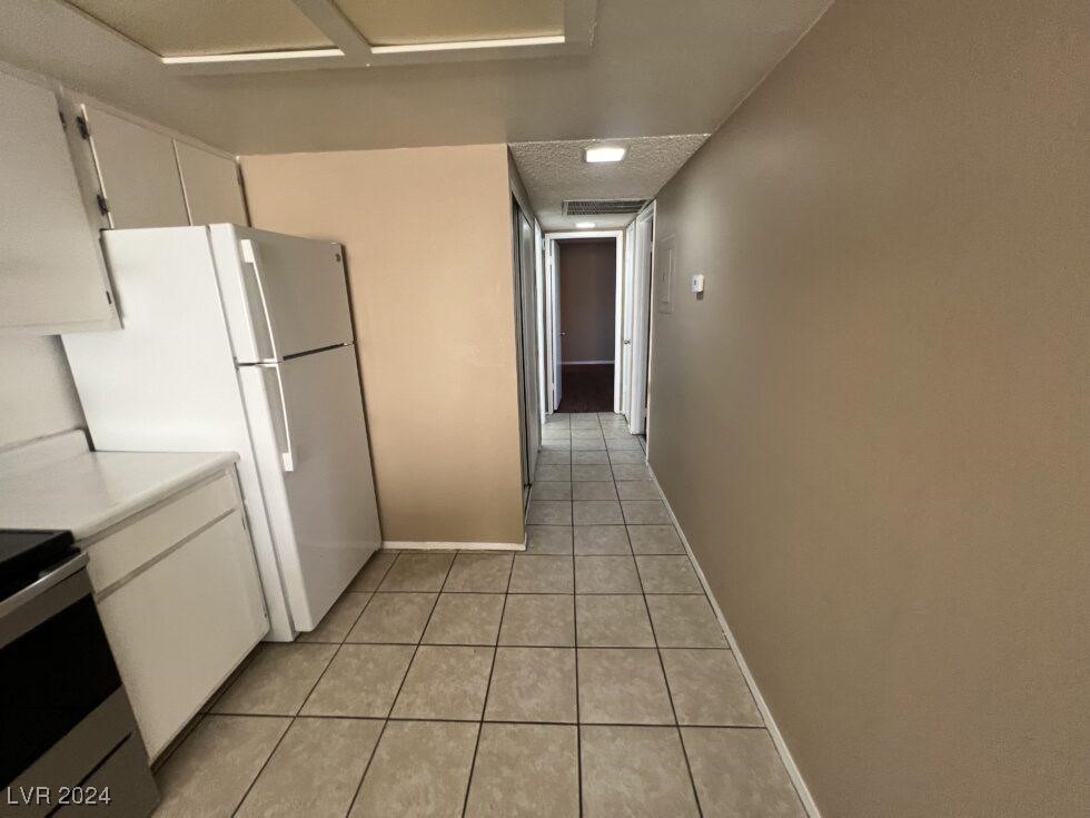 2312 Seco Adobe Circle D