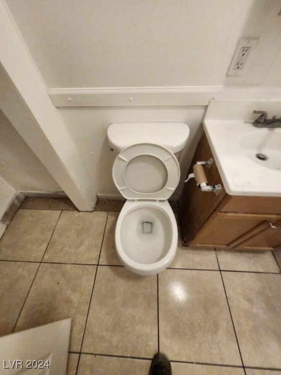 708 Jackson Avenue B