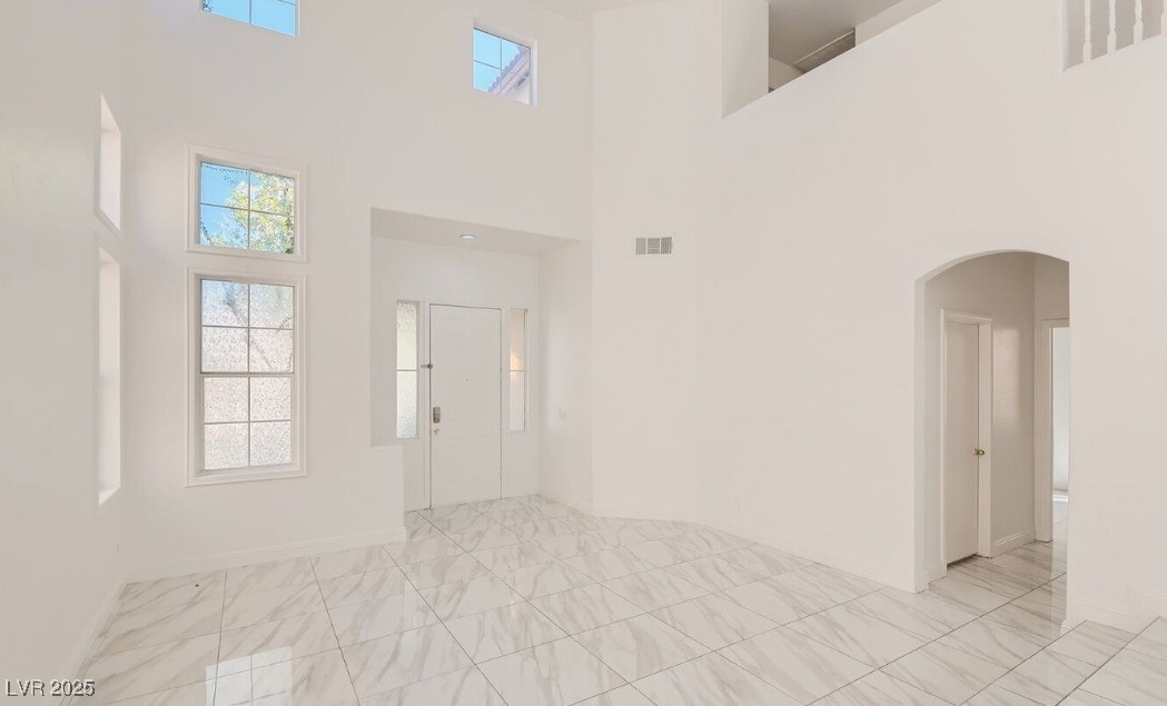 9893 Canyon Peak Drive