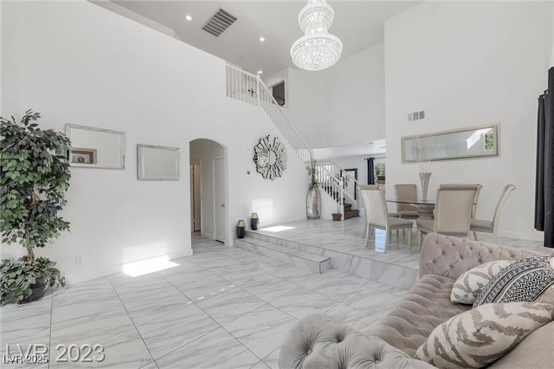 9893 Canyon Peak Drive