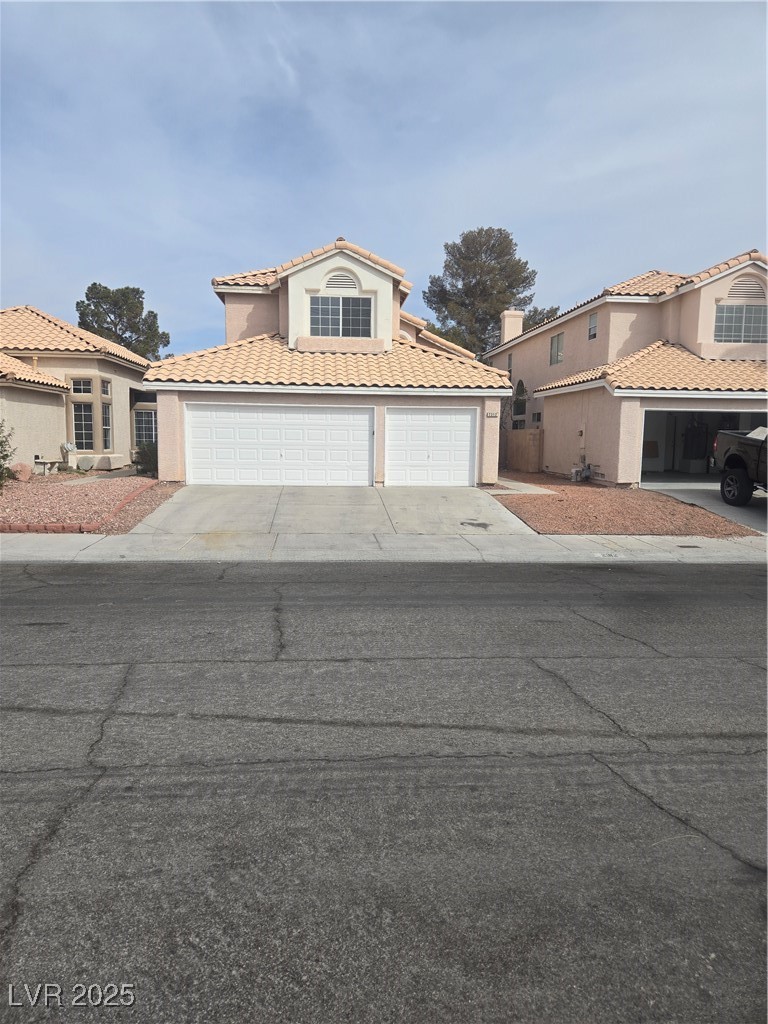 2312 Reddon Circle