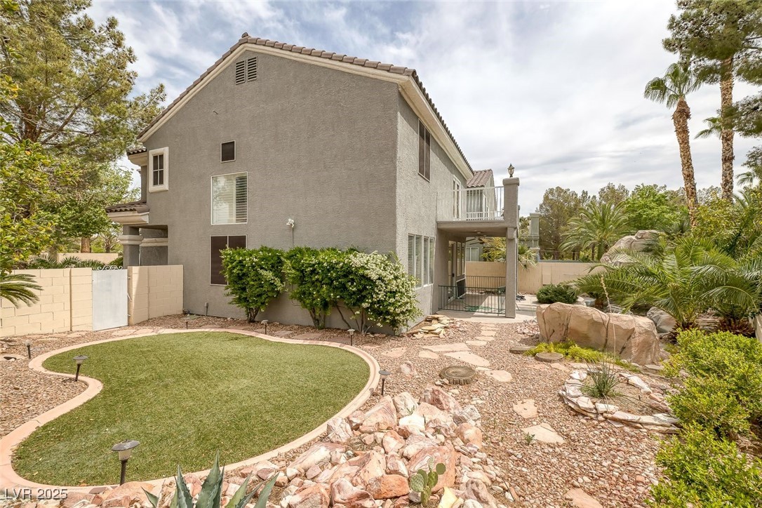 9705 Floweret Avenue