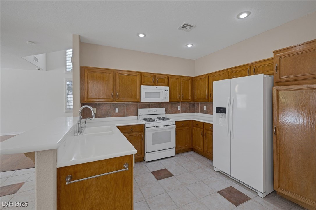 9705 Floweret Avenue