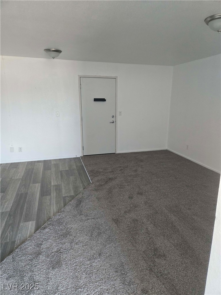 305 North 10th Street 28