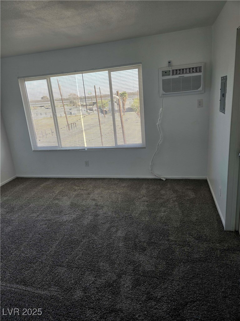 305 North 10th Street 28