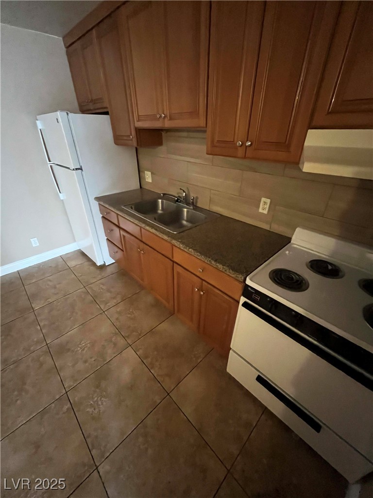 305 North 10th Street 12