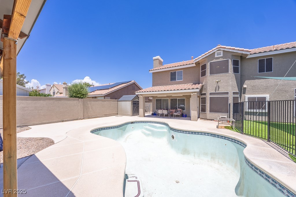 747 Canyon Crest Drive