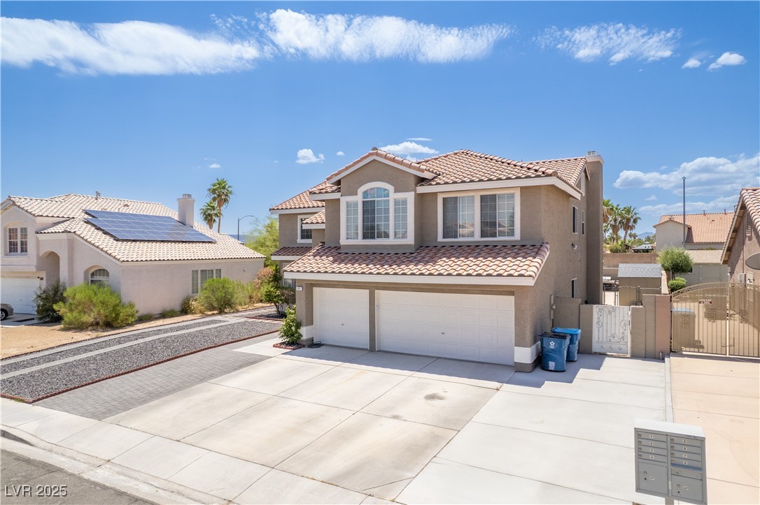 747 Canyon Crest Drive