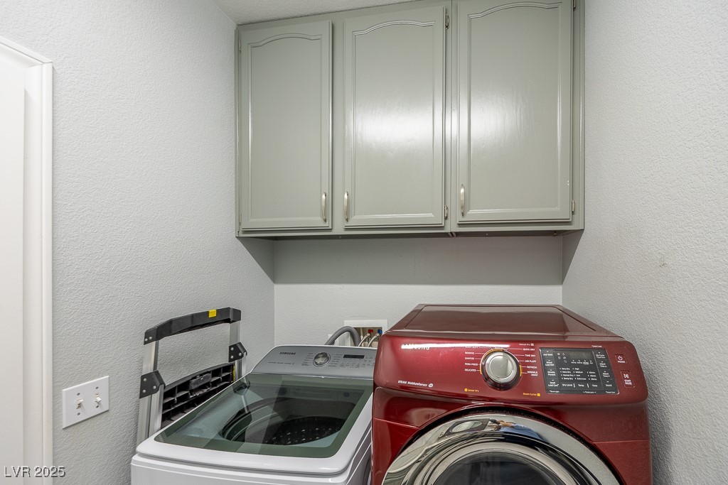 747 Canyon Crest Drive