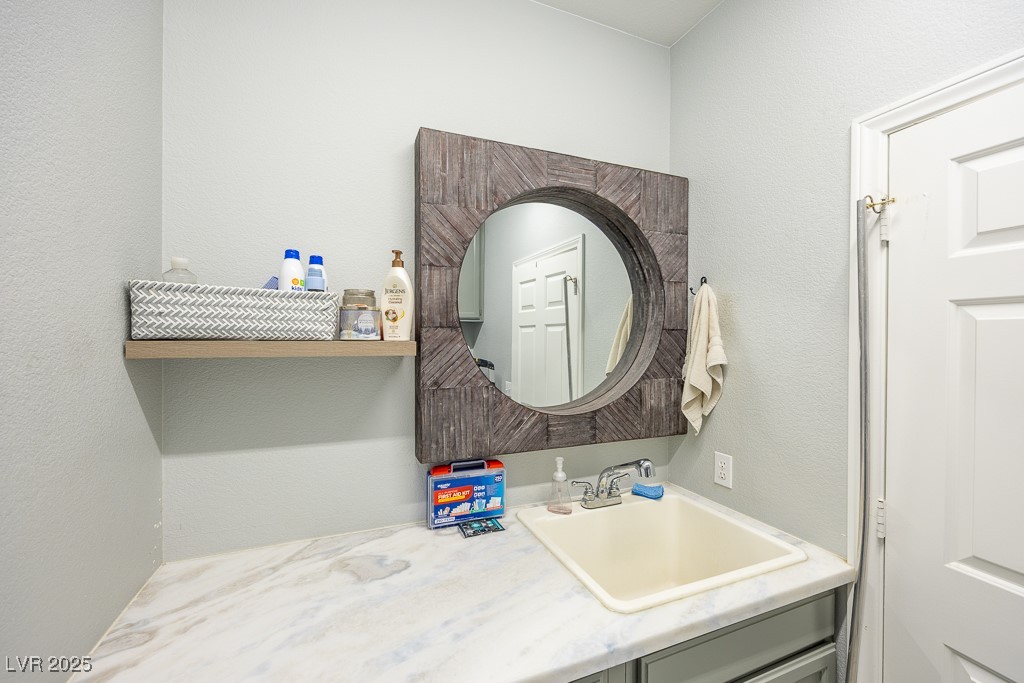 747 Canyon Crest Drive