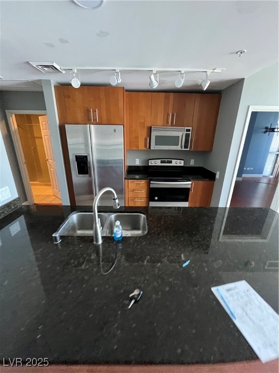 200 West Sahara Avenue 209