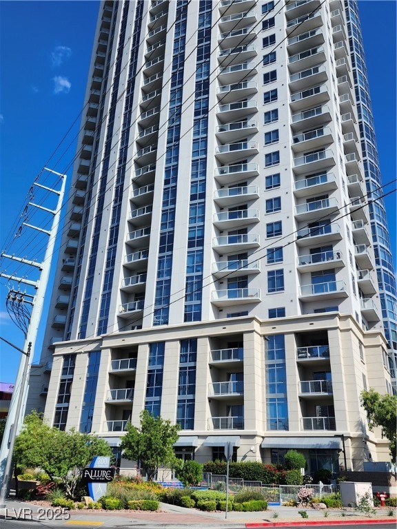 200 West Sahara Avenue 209