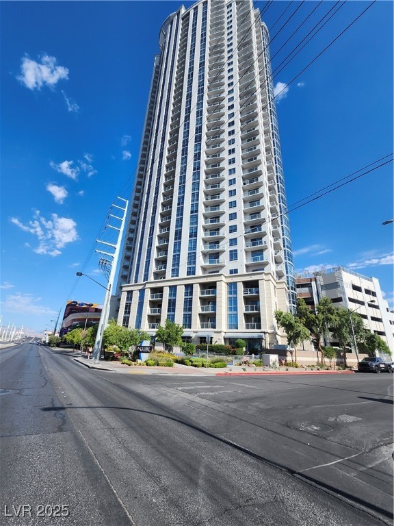 200 West Sahara Avenue 209