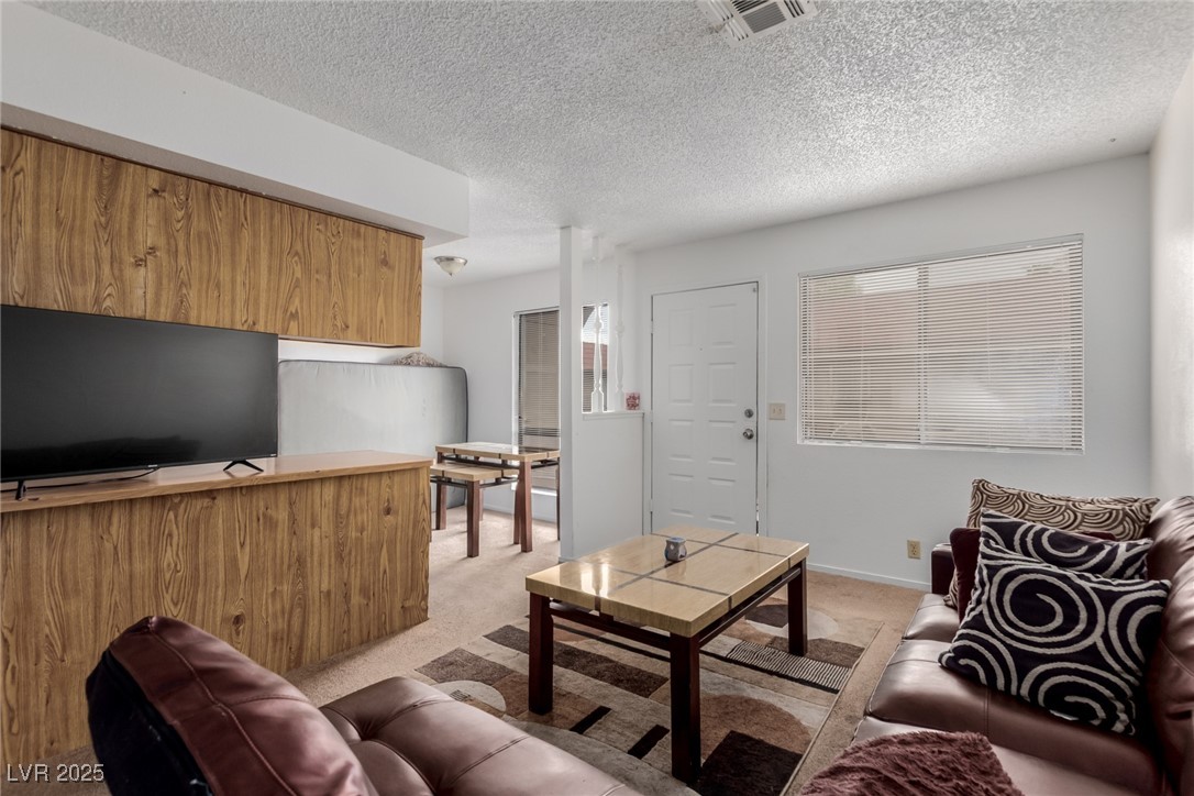 4300 North Lamont Street 209