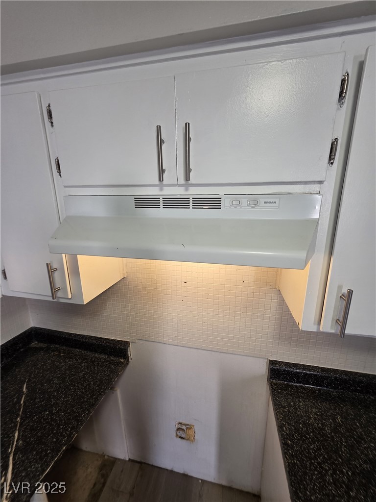 1075 East Desert Inn Road 4