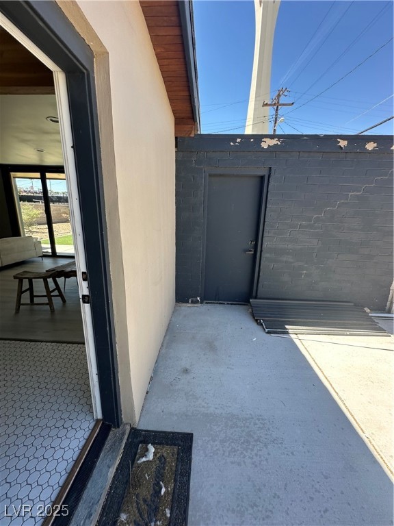 2210 Santa Clara Drive