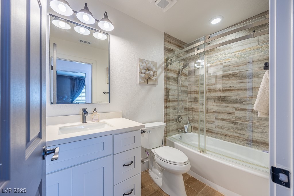 4829 River Splash Avenue