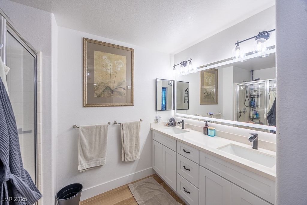 4829 River Splash Avenue