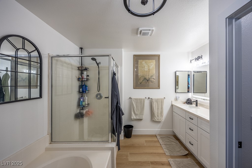 4829 River Splash Avenue