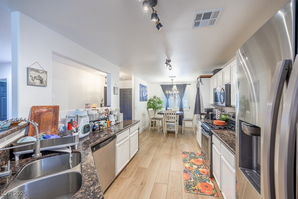 4829 River Splash Avenue