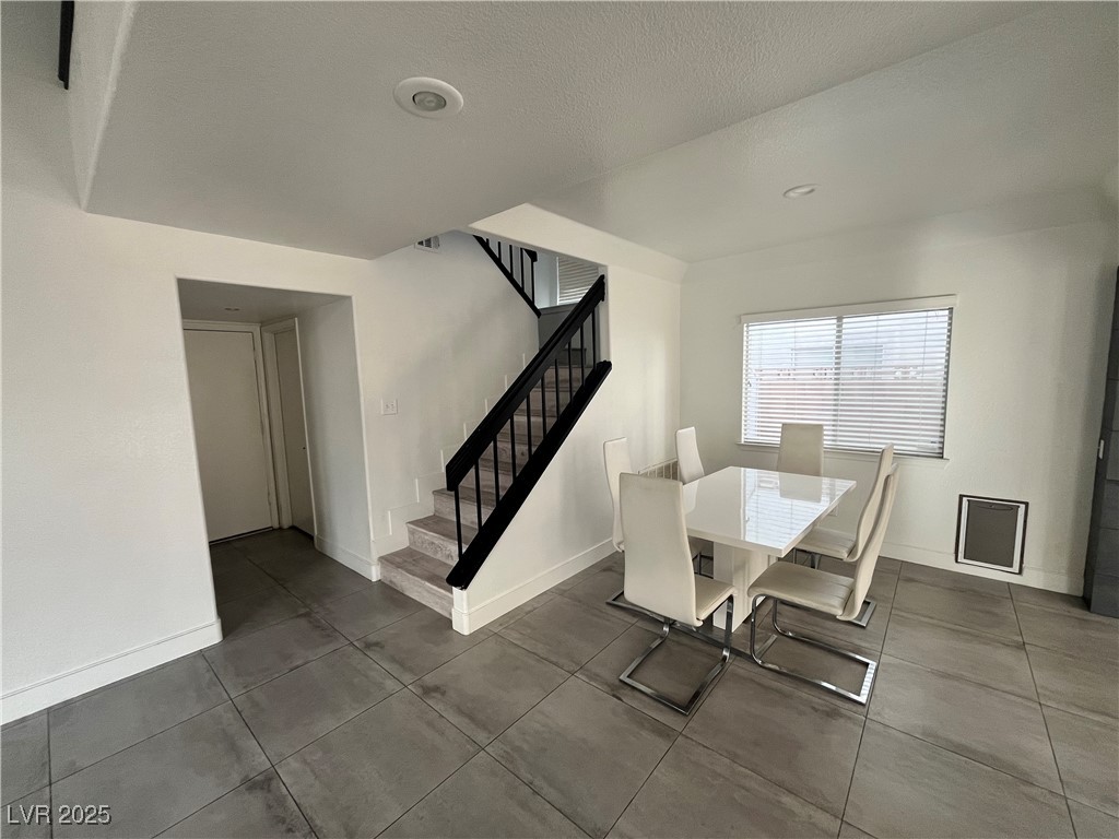 9229 Magic Flower Avenue