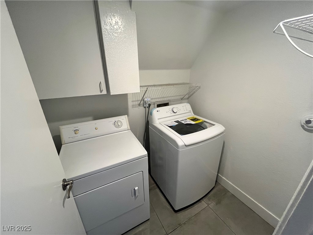 9229 Magic Flower Avenue