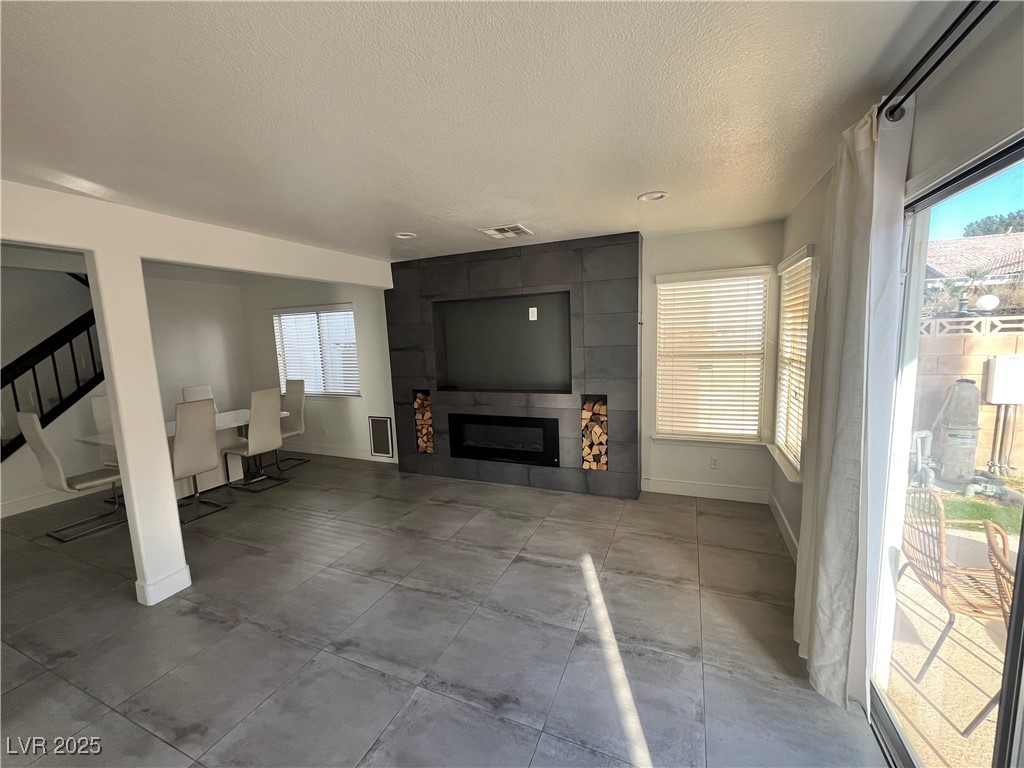 9229 Magic Flower Avenue