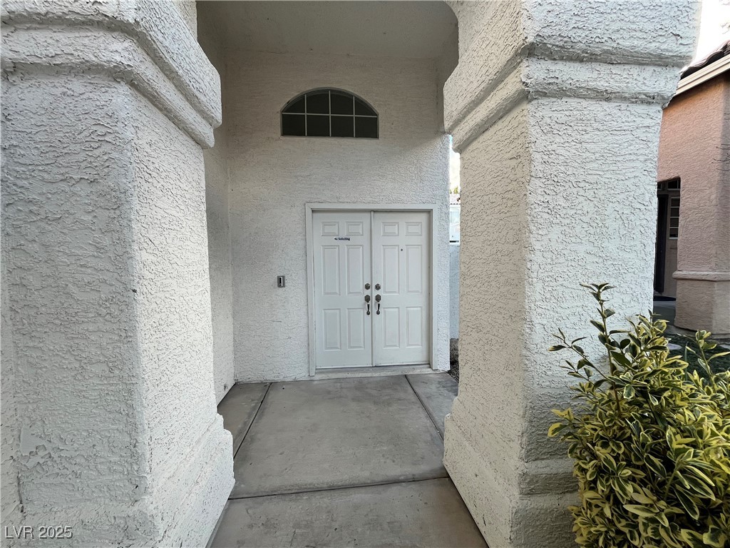 9229 Magic Flower Avenue